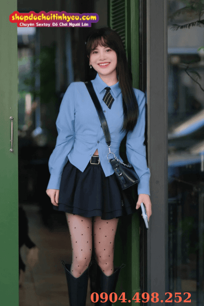 Ảnh nền gái xinh váy ngắn