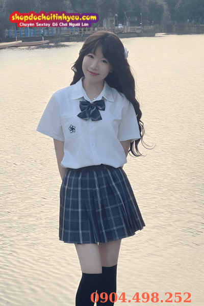 Nữ dáng thon gọn