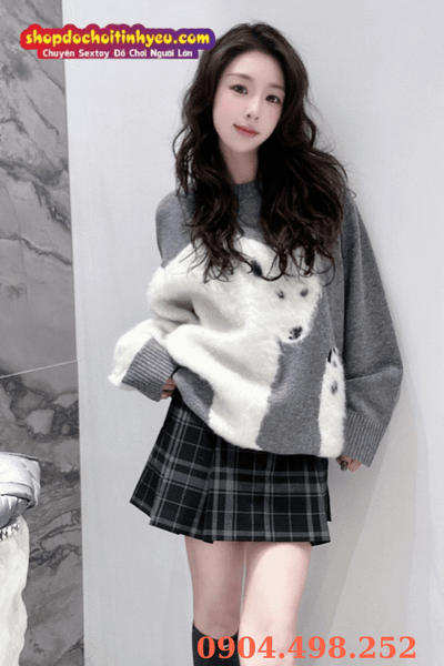 Gái xinh hàn quốc mặc váy ngắn