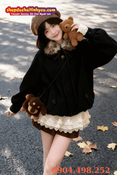 Gái xinh mặc váy ngắn