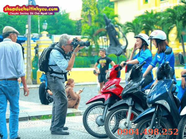 Sự biến tướng của mô hình xế ôm trên cung phượt
