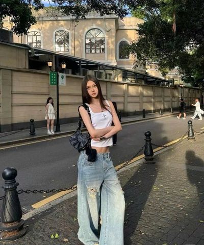 6 CÔNG THỨC LÀM MỚI CHIẾC QUẦN ỐNG RỘNG CHO NÀNG HIỆN ĐẠI