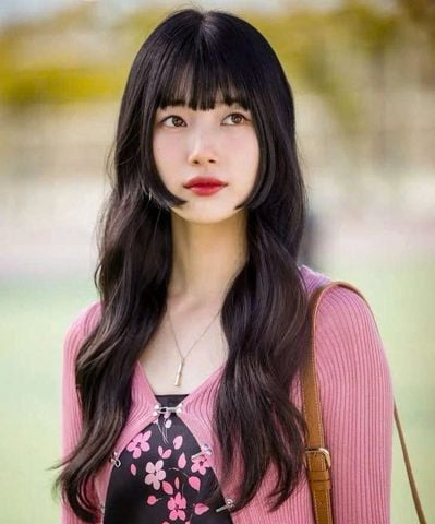 SUZY VÀ TỦ ĐỒ NỮ THẦN BƯỚC RA TỪ GIẤC MƠ