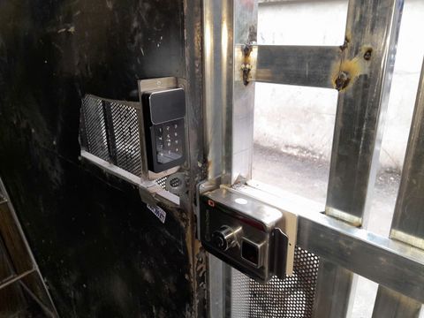 Thi công khóa cổng vân tay inox HPS- SLPLUS ( HF5P3- ttlock/Tuya) cho a Thắng quận Thủ Đức