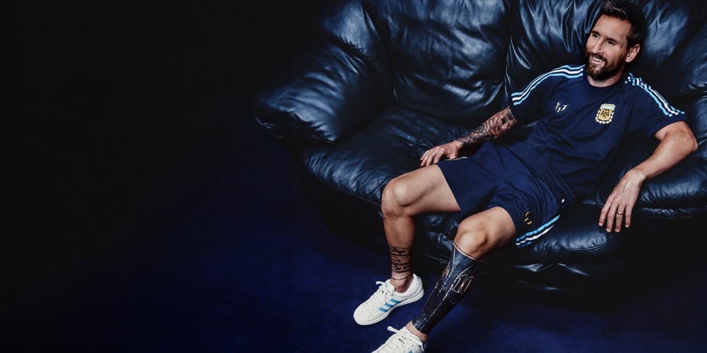 ADIDAS RA MẮT ÁO ĐẤU ĐẶC BIỆT TRI ÂN SỰ NGHIỆP HUYỀN THOẠI CỦA MESSI CÙNG ARGENTINA