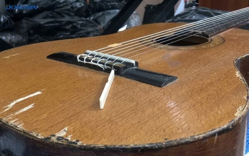 chống ẩm đàn guitar 1