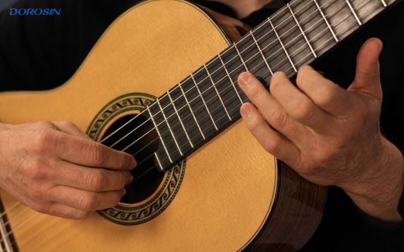 chống ẩm đàn guitar 2