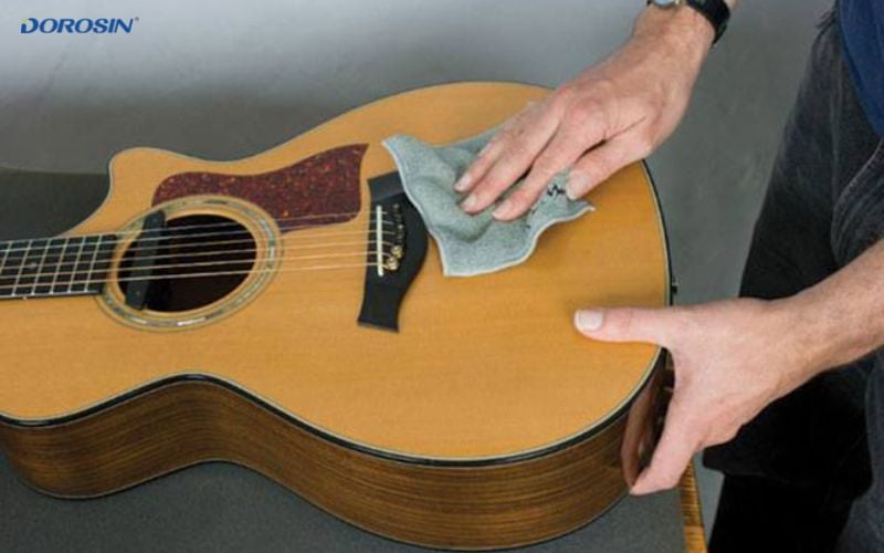 chống ẩm đàn guitar 3