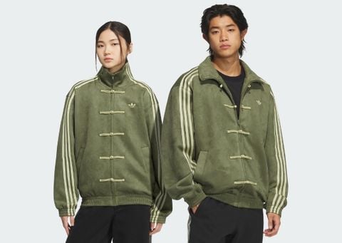 Những chiếc áo khoác Chinese New Year viral của adidas cuối cùng cũng chính thức cập bến Mỹ - cơ hội để bạn săn được một chiếc cho mình