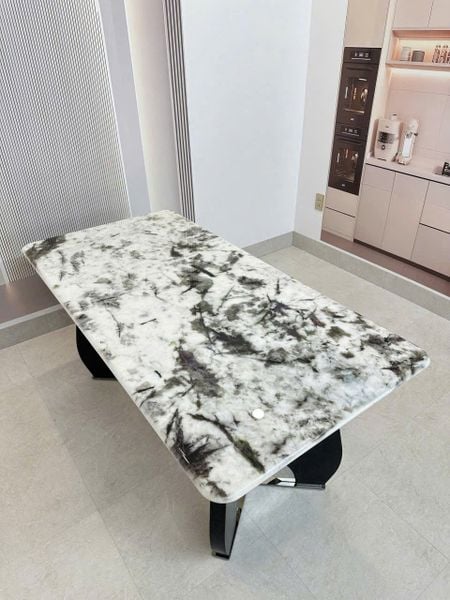 Mặt đá vi tinh thể