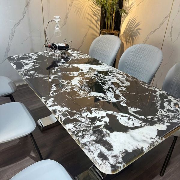 Mặt đá vi tinh thể