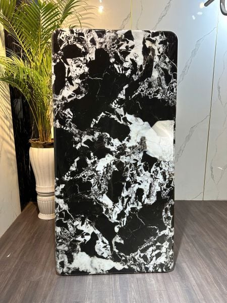 Mặt đá vi tinh thể