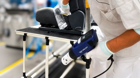 Máy khò nhiệt Weldy cho sản xuất ô tô: Giải pháp gia nhiệt ổn định, tiết kiệm điện và bền bỉ