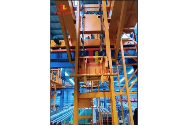 Hình ảnh cụm tời nâng cầu trục 1+1T tại Hưng Yên