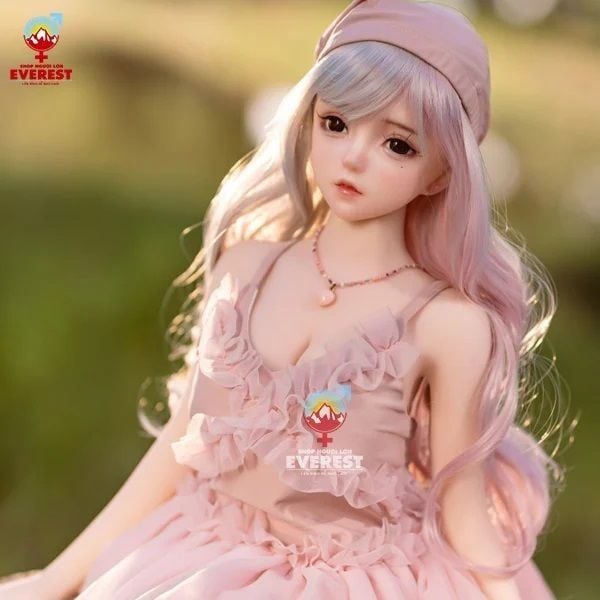 Nami Loli được chế tác giống y người thật