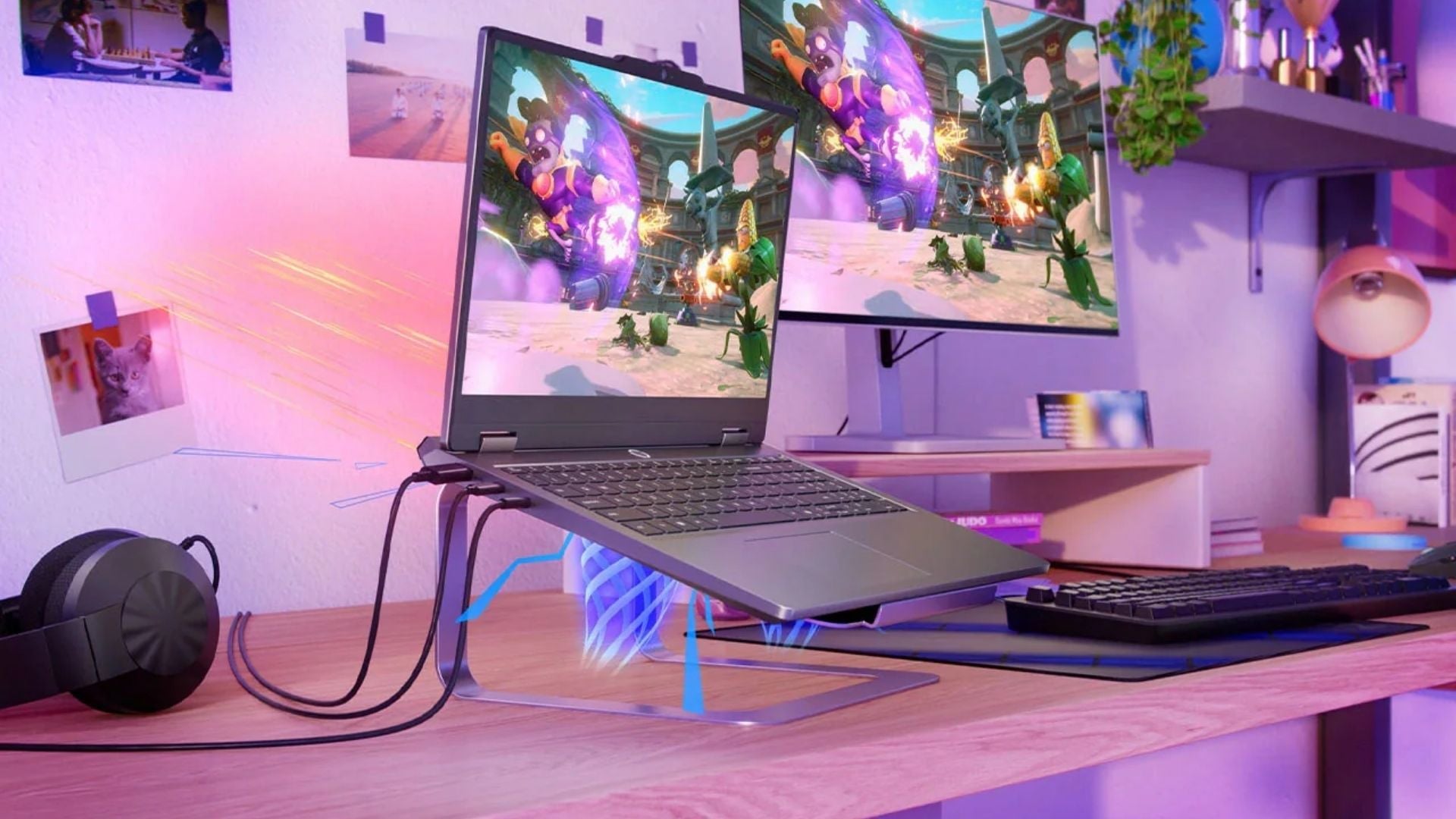 Laptop Gaming Lenovo LOQ Essential 15IRX11 83SC003RVN - Hệ thống tản nhiệt LOQ Essential