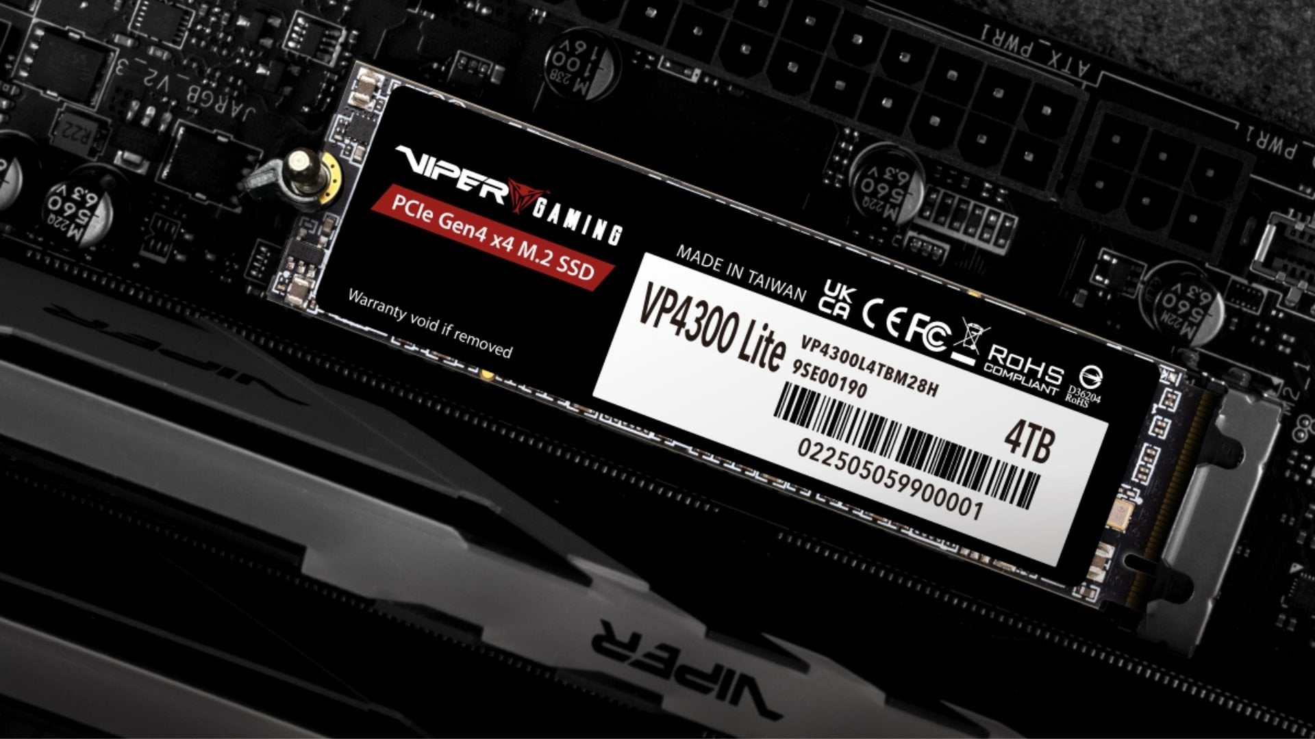 Ổ cứng SSD Patriot VP4300 Lite 4TB - Tản nhiệt graphene mỏng