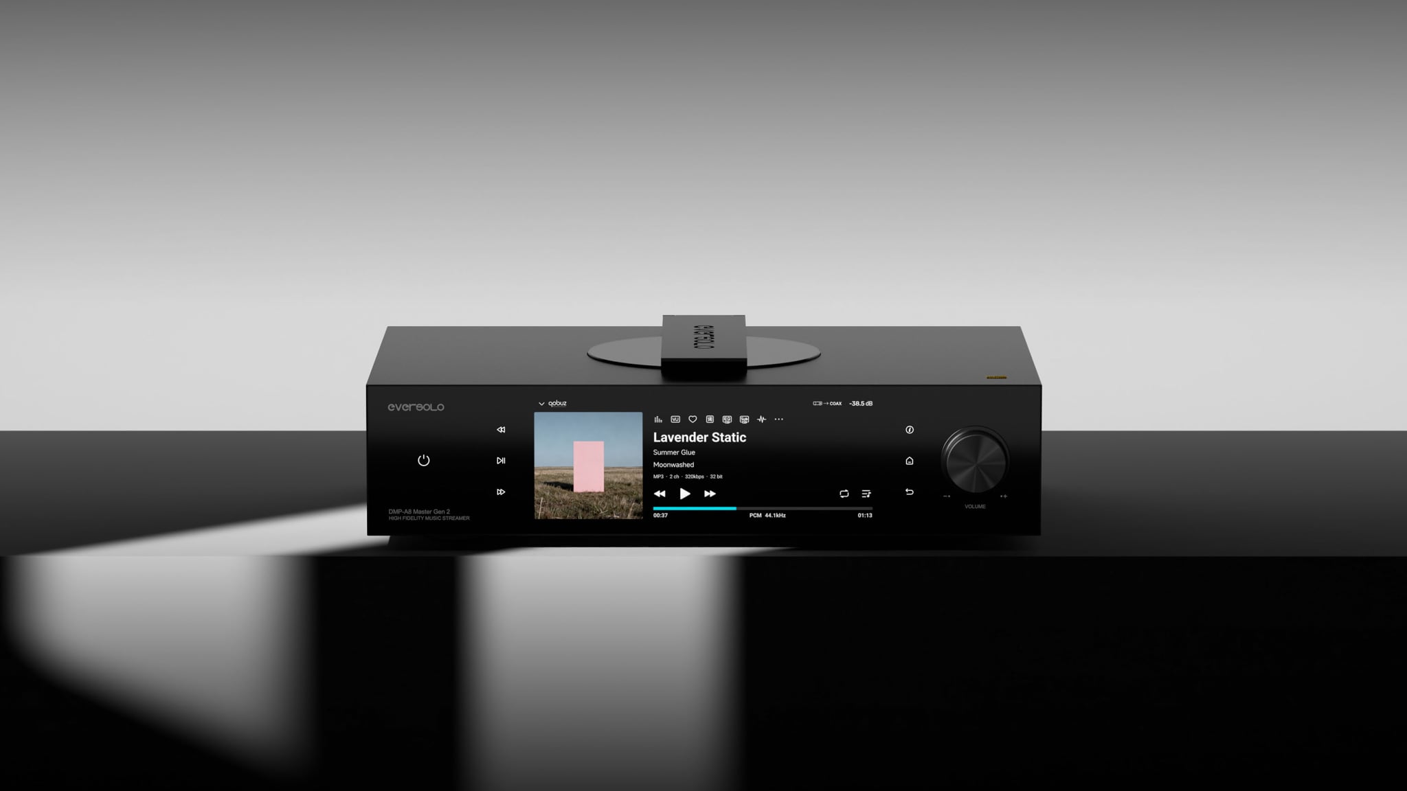 Màn hình và cơ chế CD top-loading của DMP-A8 Master Edition Gen 2