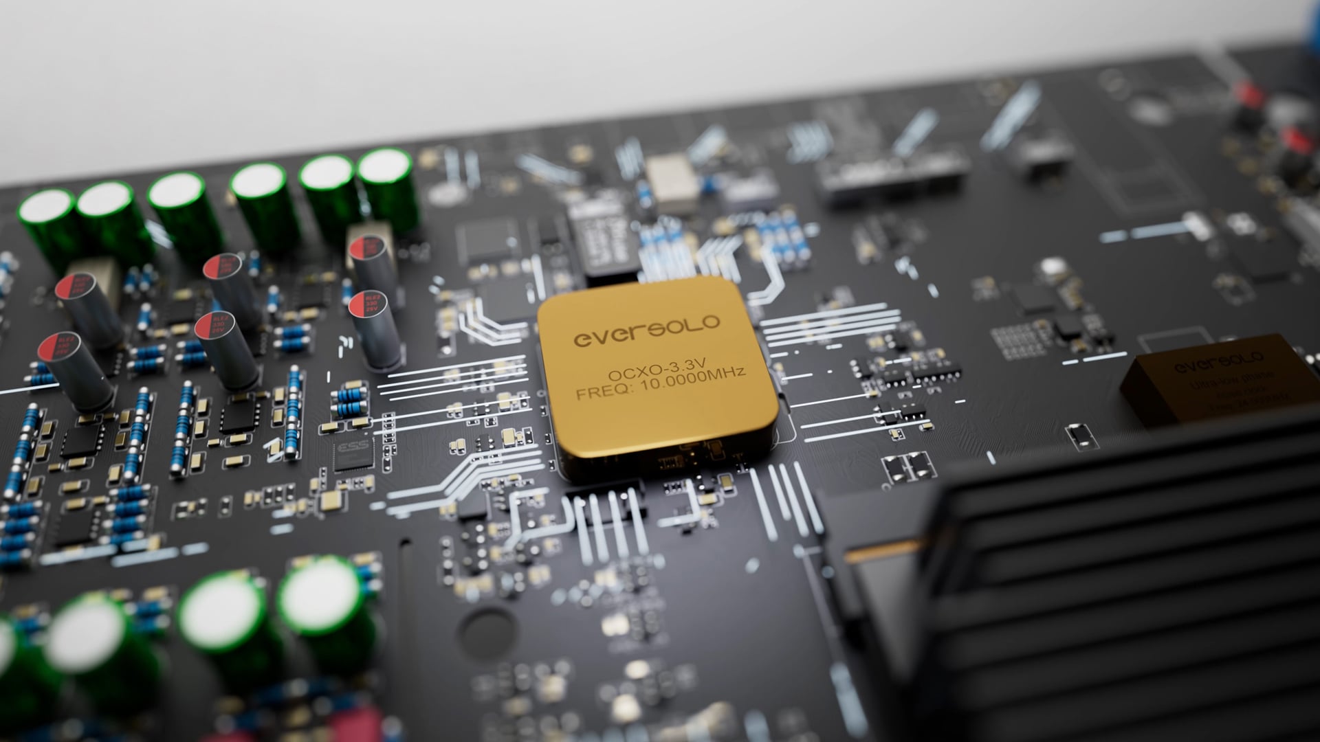 Bộ dao động OCXO 10MHz của DMP-A8 Master Edition Gen 2