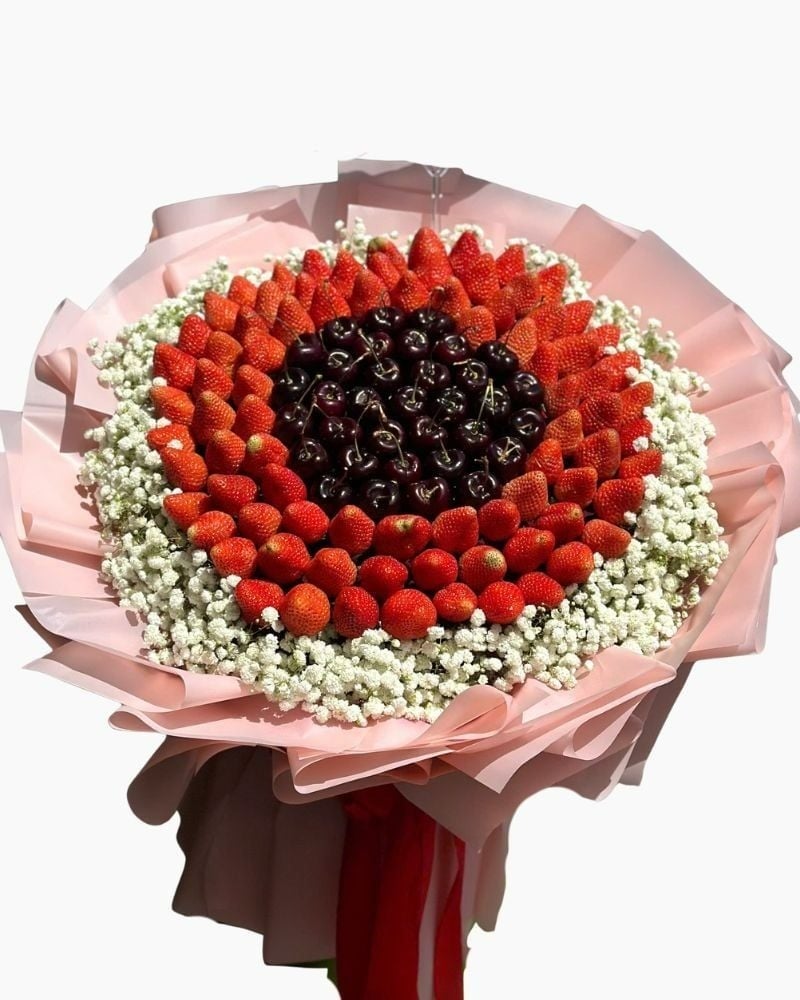 Bó hoa trái cây dâu, cherry rất ý nghĩa để tặng mẹ ngày Quốc tế Phụ nữ