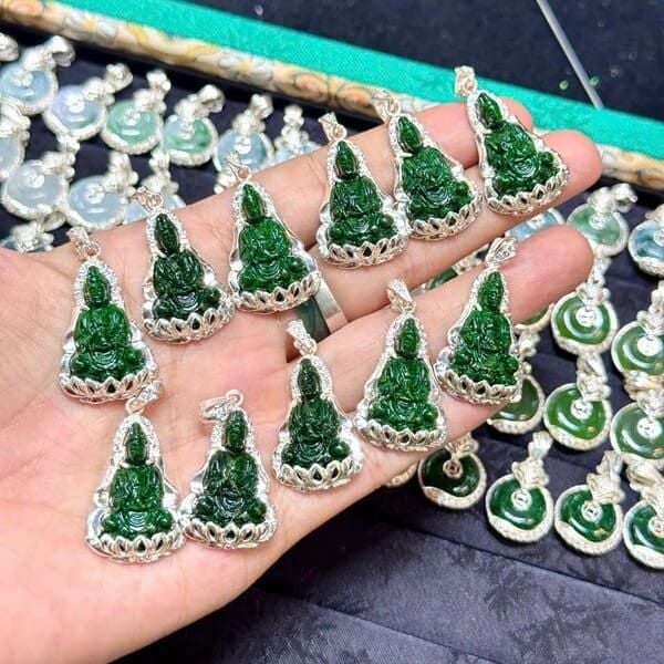 Mặt Dây Phật Bà Quan Âm Sơn Thủy B Vip Bọc Bạc