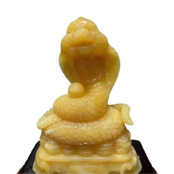 Tượng Rắn Ngọc Hoàng Long