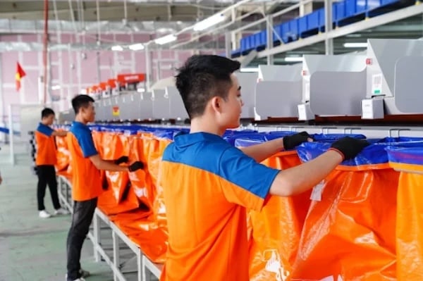 Thực hiện nhập kho vật tư