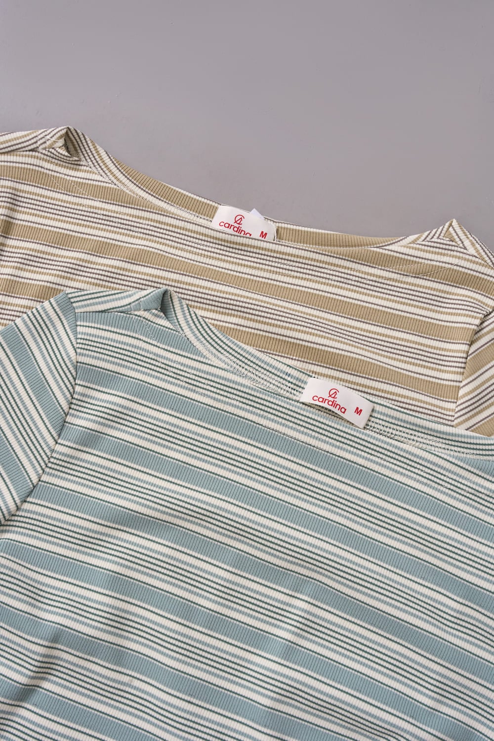 Áo cotton dài tay cổ thuyền xếp ly eo