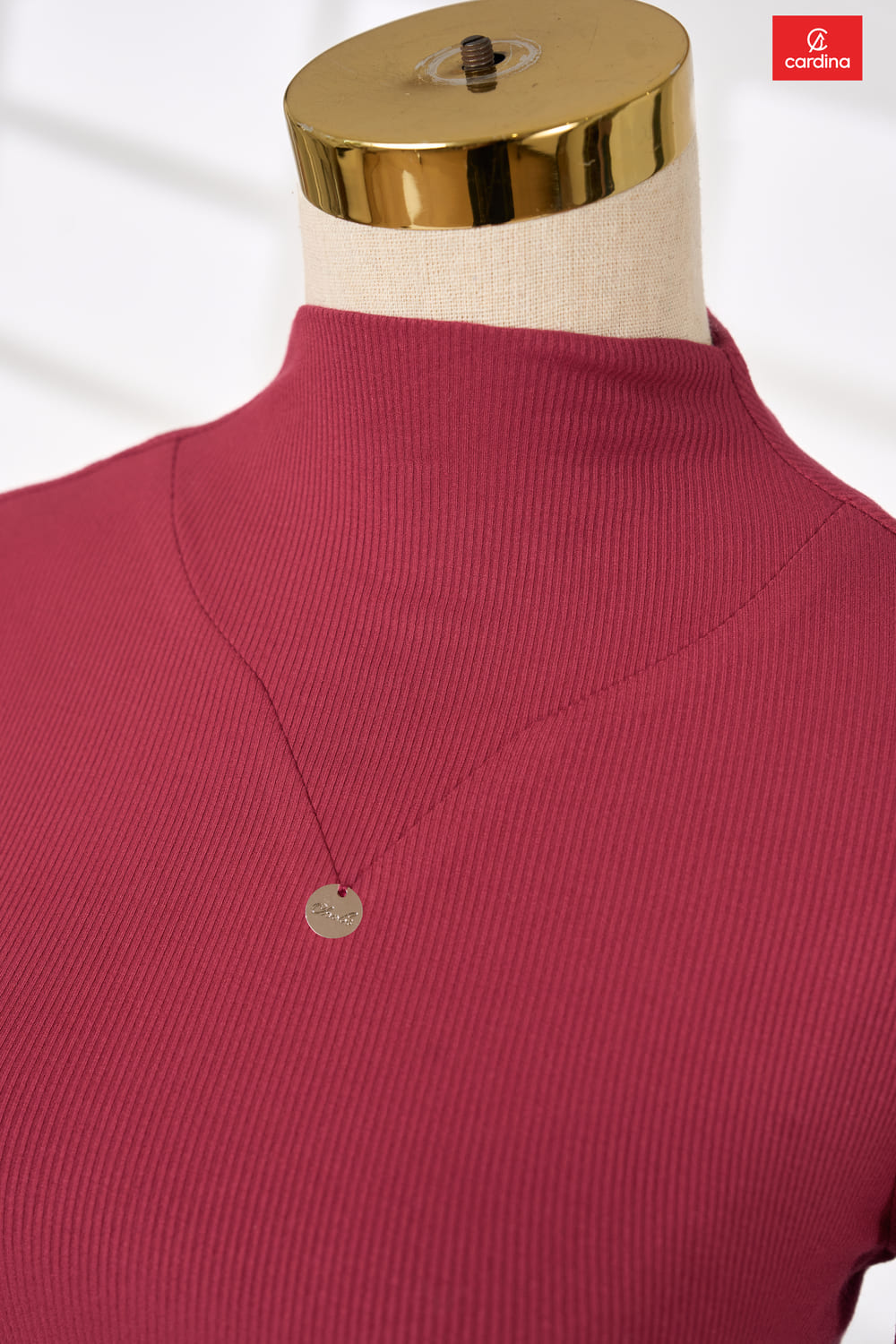 Áo tăm dài tay cổ leo