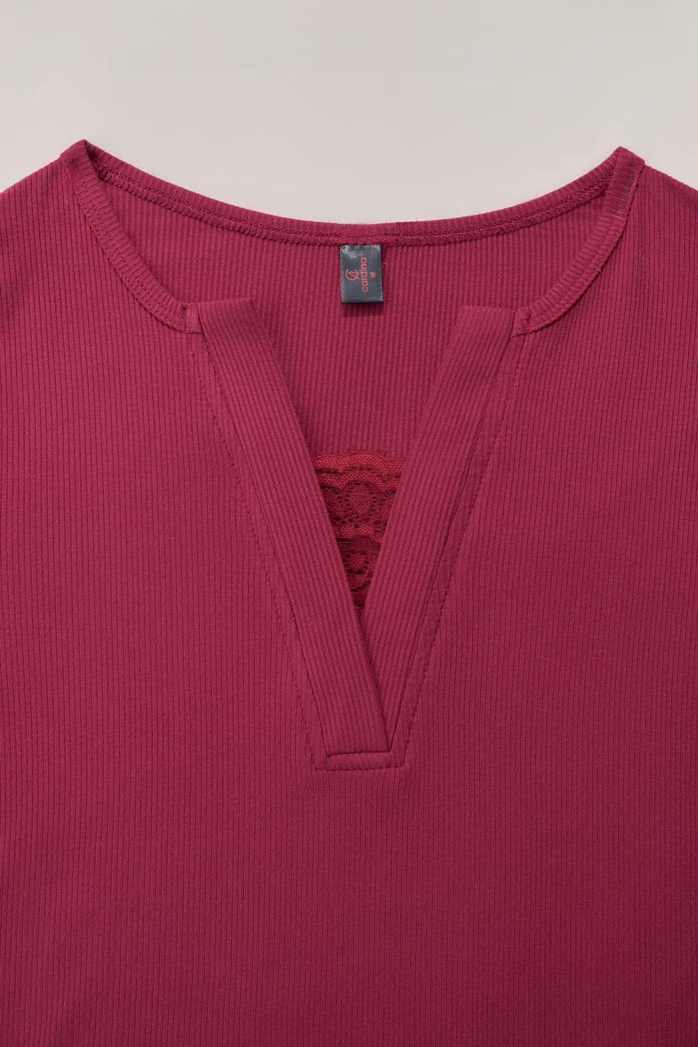 Áo giữ nhiệt nữ vải tăm cotton dài tay dáng cổ chữ V phối ren