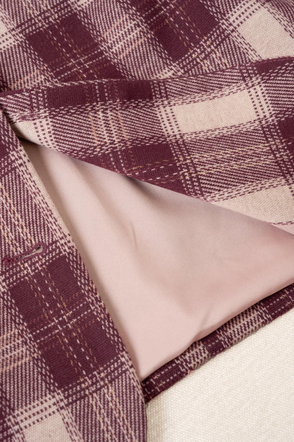 Áo khoác dạ vải kẻ dáng ngắn cổ tròn có nắp túi