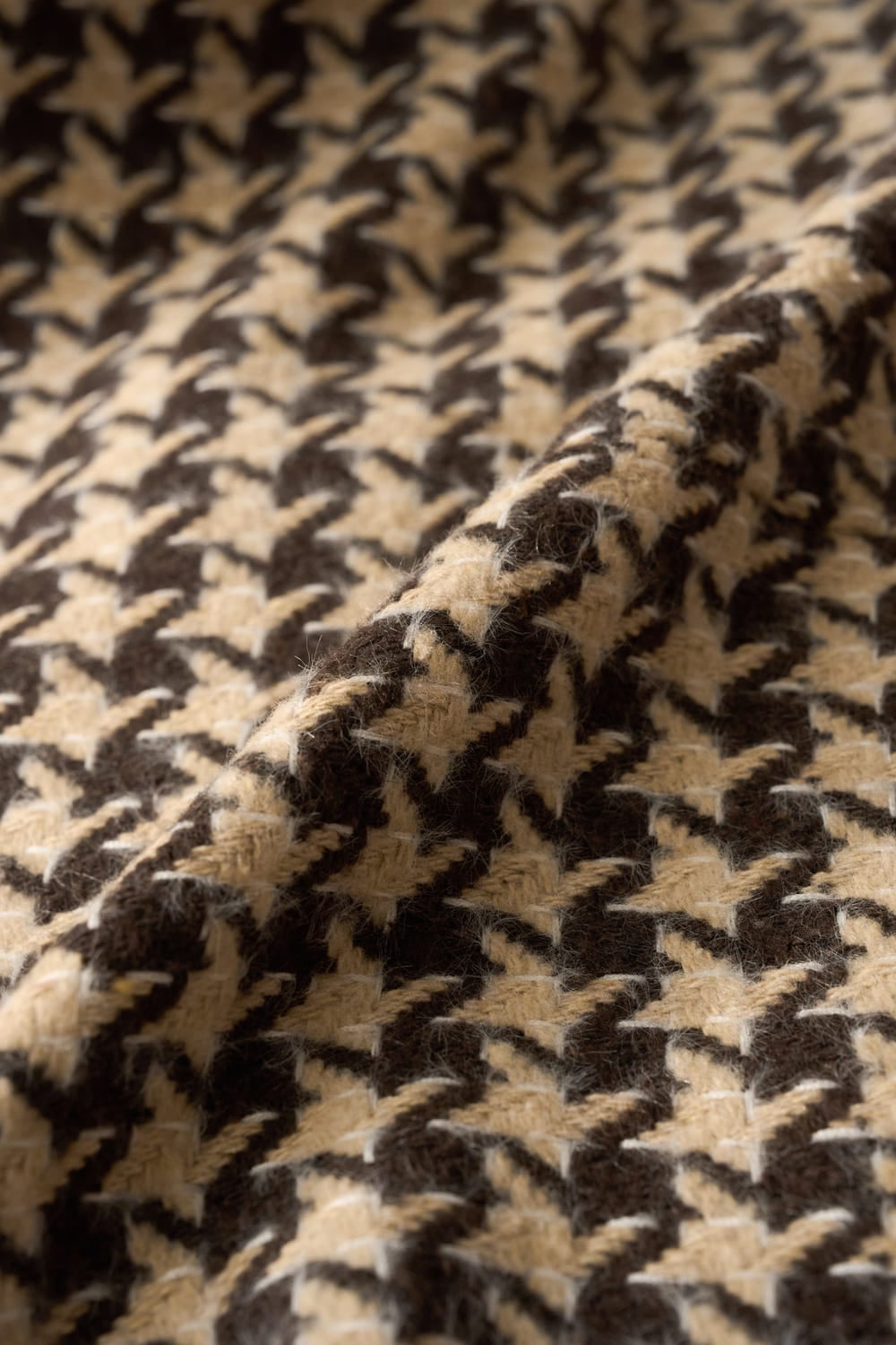 Áo khoác dạ kẻ lông thỏ nữ dáng ngắn họa tiết Lenorat