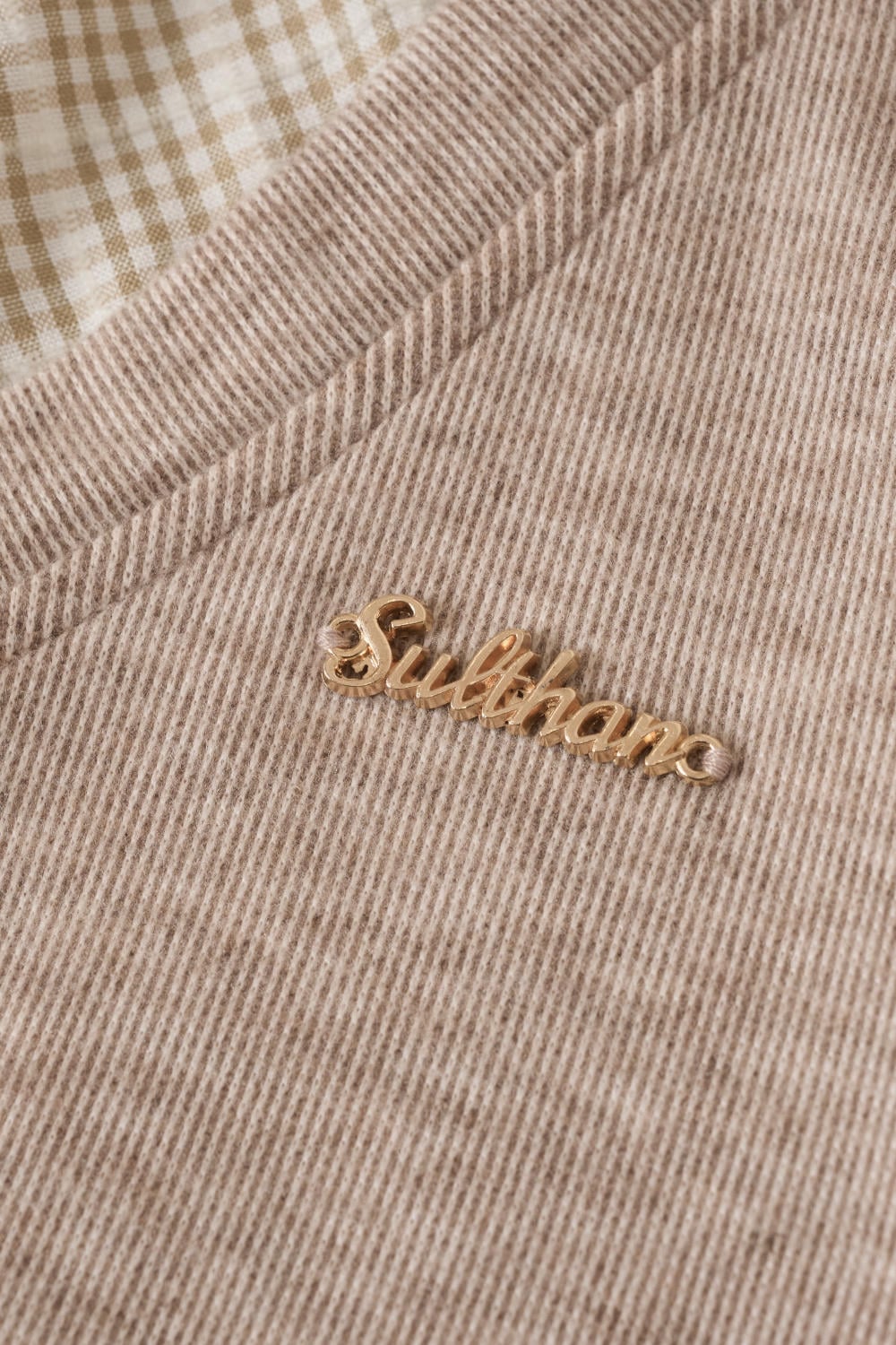 Áo nỉ tăm lông cừu phối cổ sơ mi kẻ họa tiết