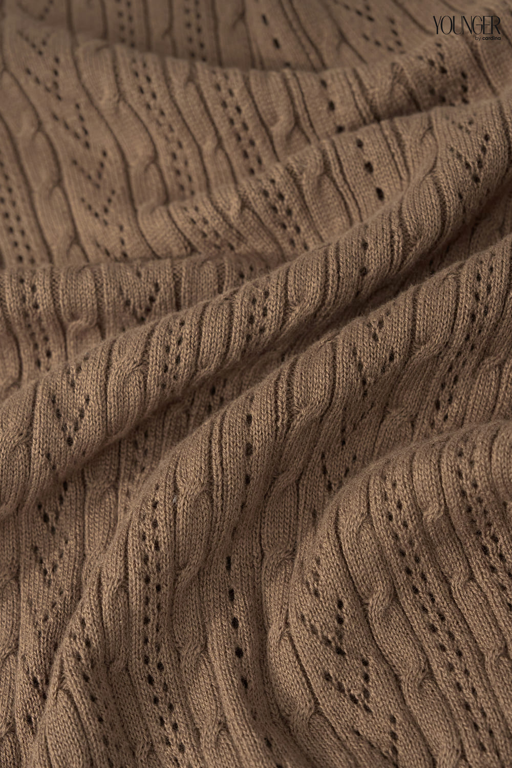 Áo len nữ Cardina cotton tay lỡ loe phối viền