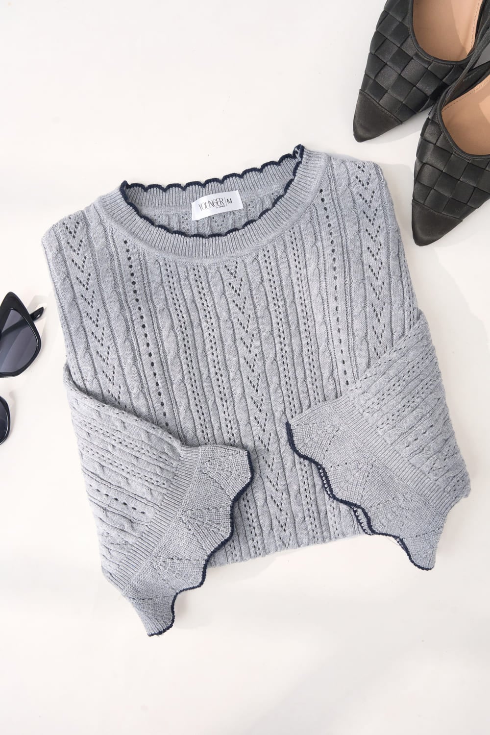 Áo len nữ Cardina cotton tay lỡ loe phối viền