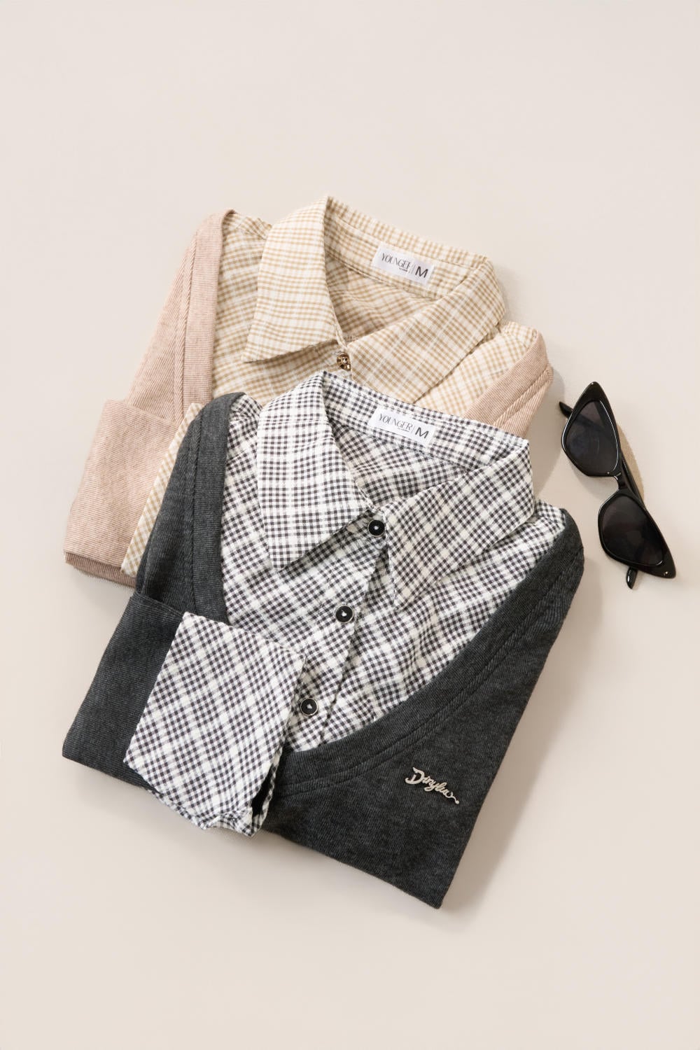 Áo nỉ tăm lông cừu phối cổ sơ mi kẻ họa tiết