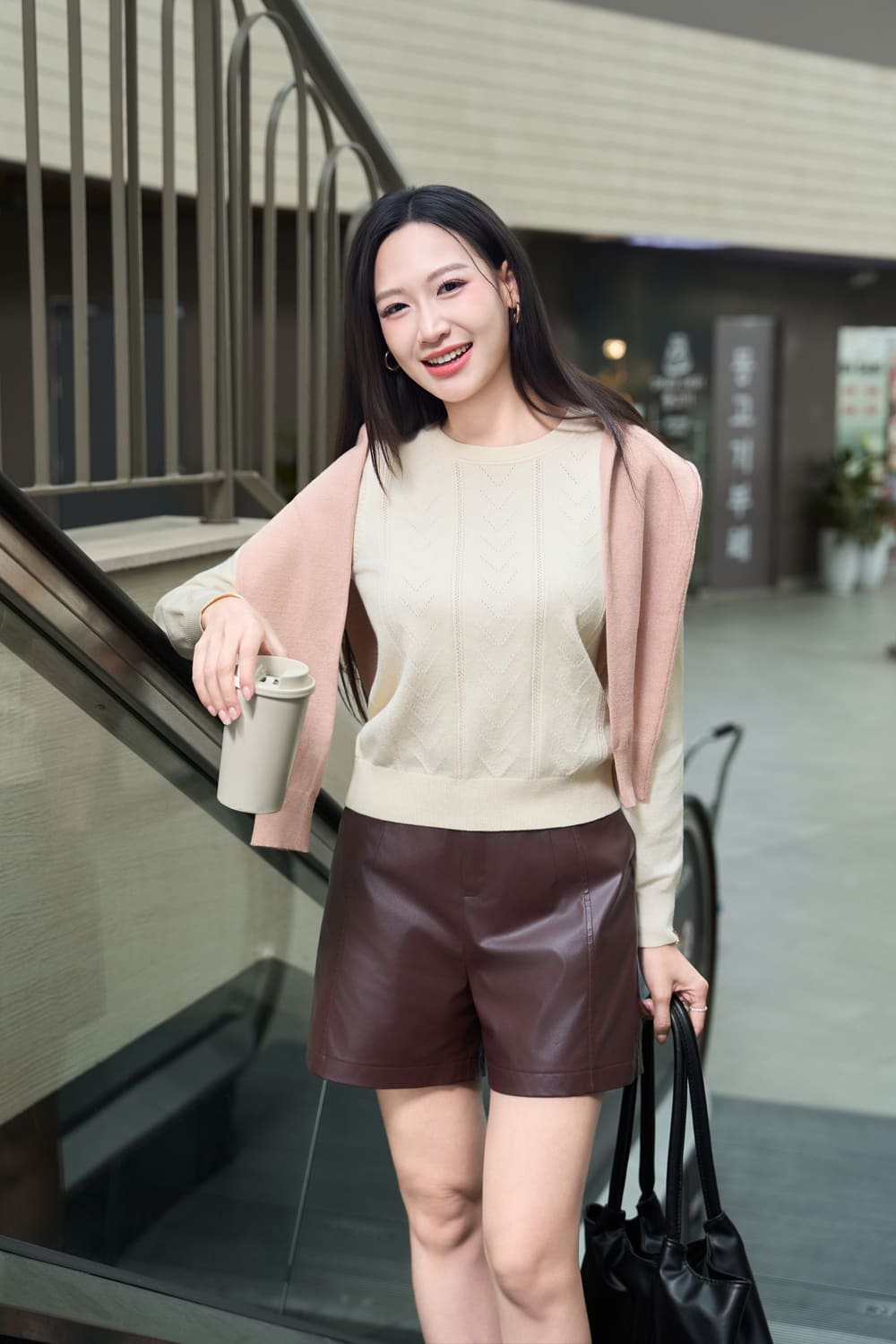 Áo len nữ lông thỏ dáng cơ bản cổ tròn bo gấu