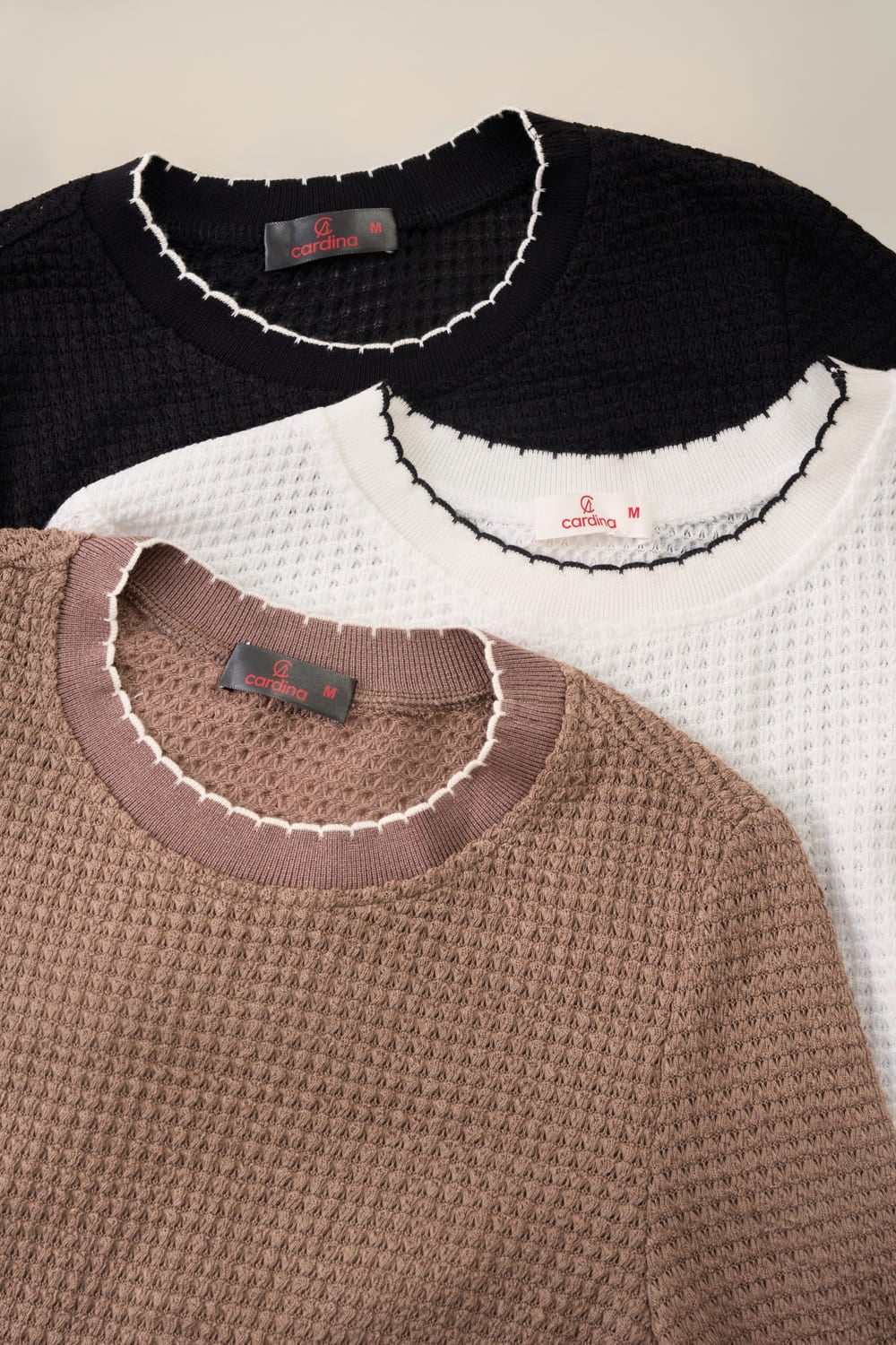 Áo len nữ dệt tổ ong dài tay cổ tròn phối viền