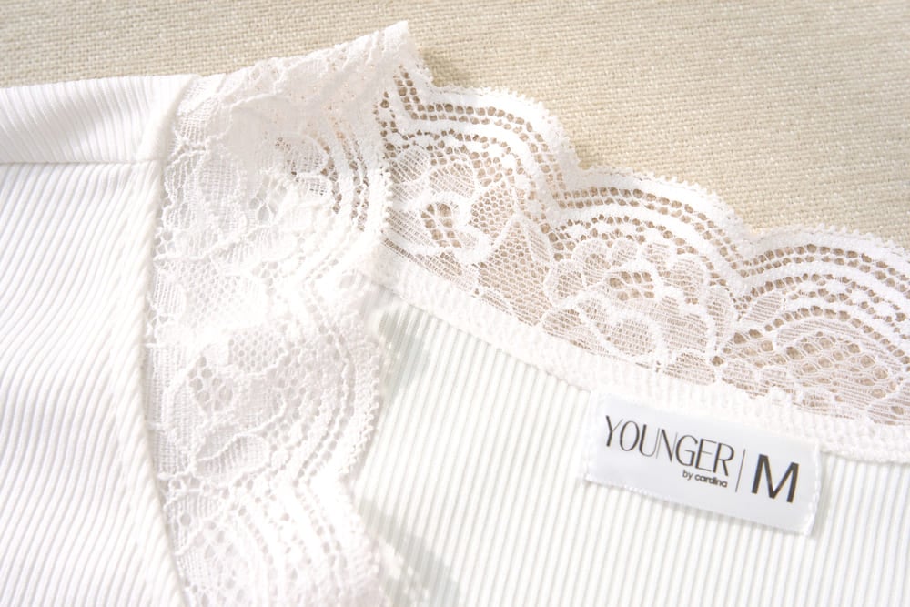 Áo tăm lạnh nữ Cardina dáng ôm cổ tròn có phối ren