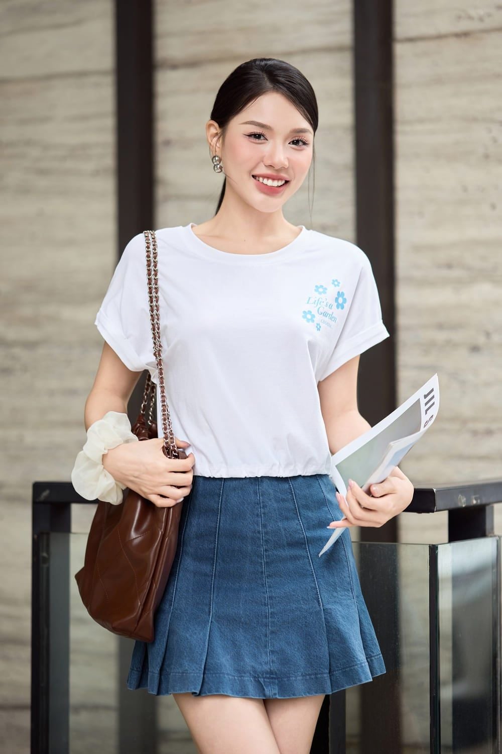 Chọn áo phông cho nàng gầy, cao