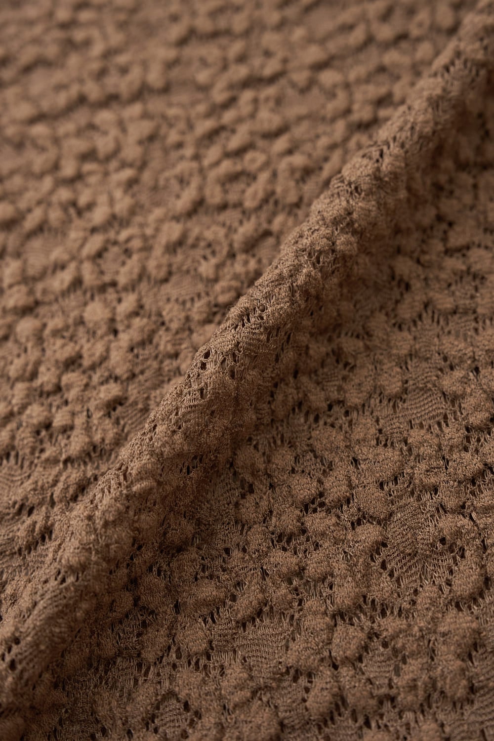 Áo giữ nhiệt nữ Younger vải ren hoa nổi 3D dáng dài tay cổ cao