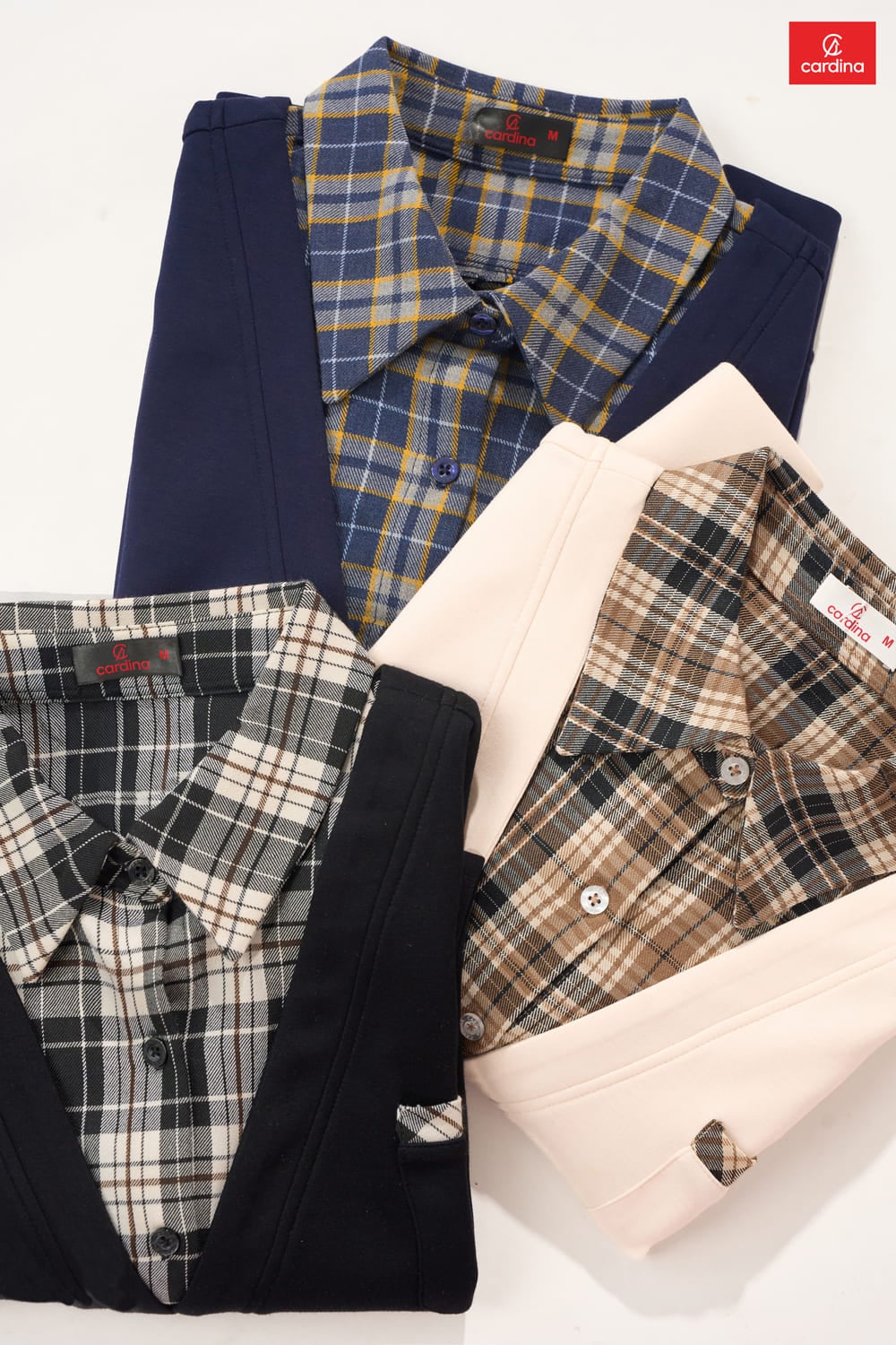 Áo dài tay nữ Cardina vải umi bo gấu phối cổ