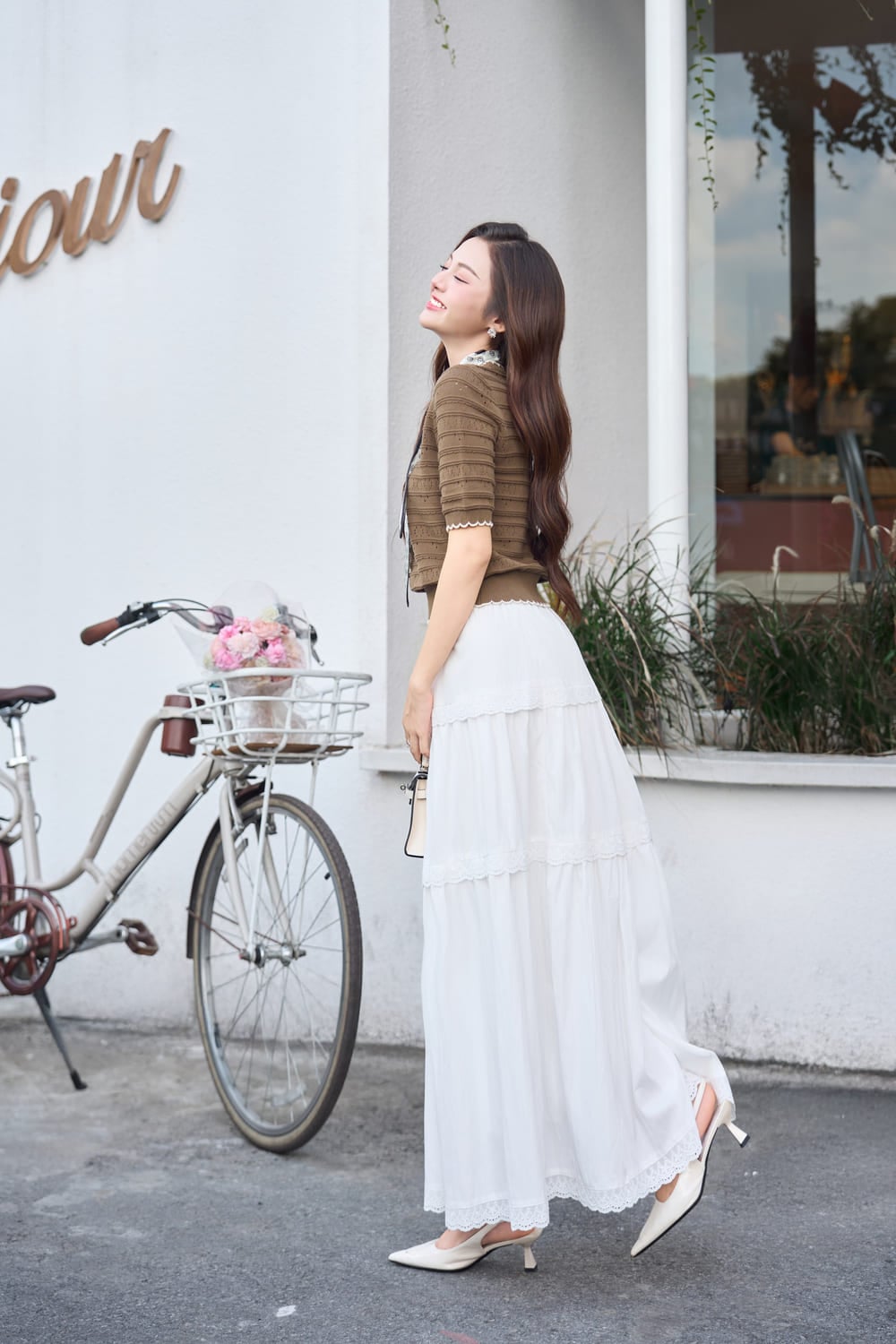 Áo len tay lỡ cổ tròn phối viền