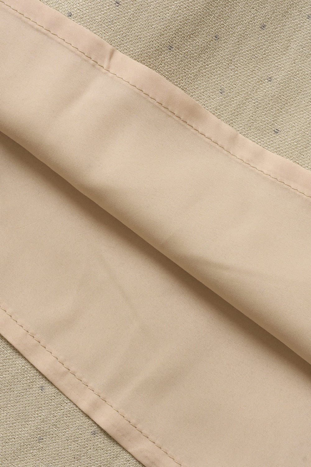 Chân váy linen chấm bi dáng xòe chia tầng phối ren