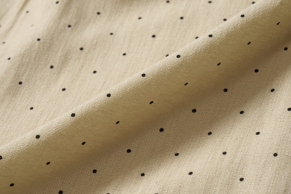 Chân váy linen chấm bi dáng xòe chia tầng phối ren