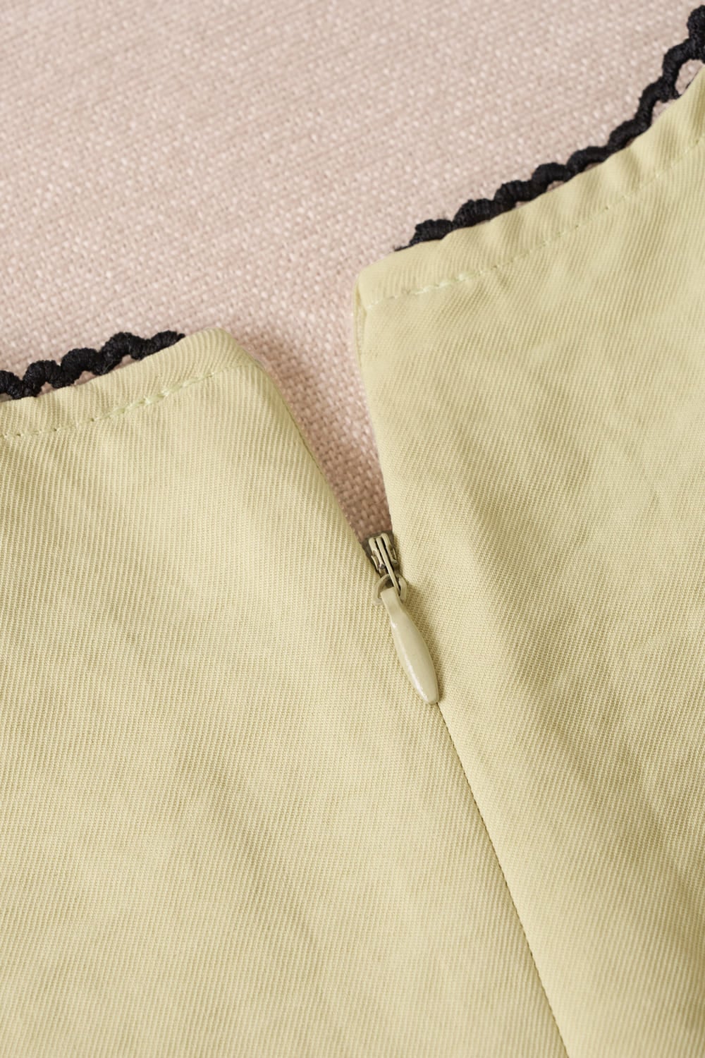 Đầm linen maxi cổ tròn viền ren