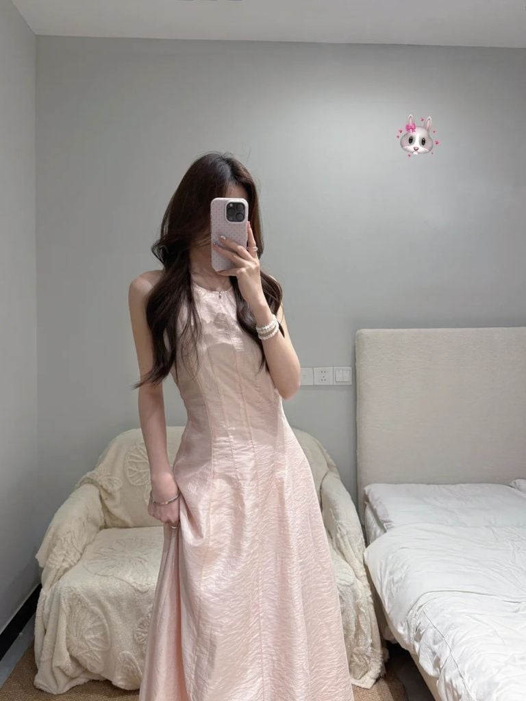 đầm màu hồng pastel
