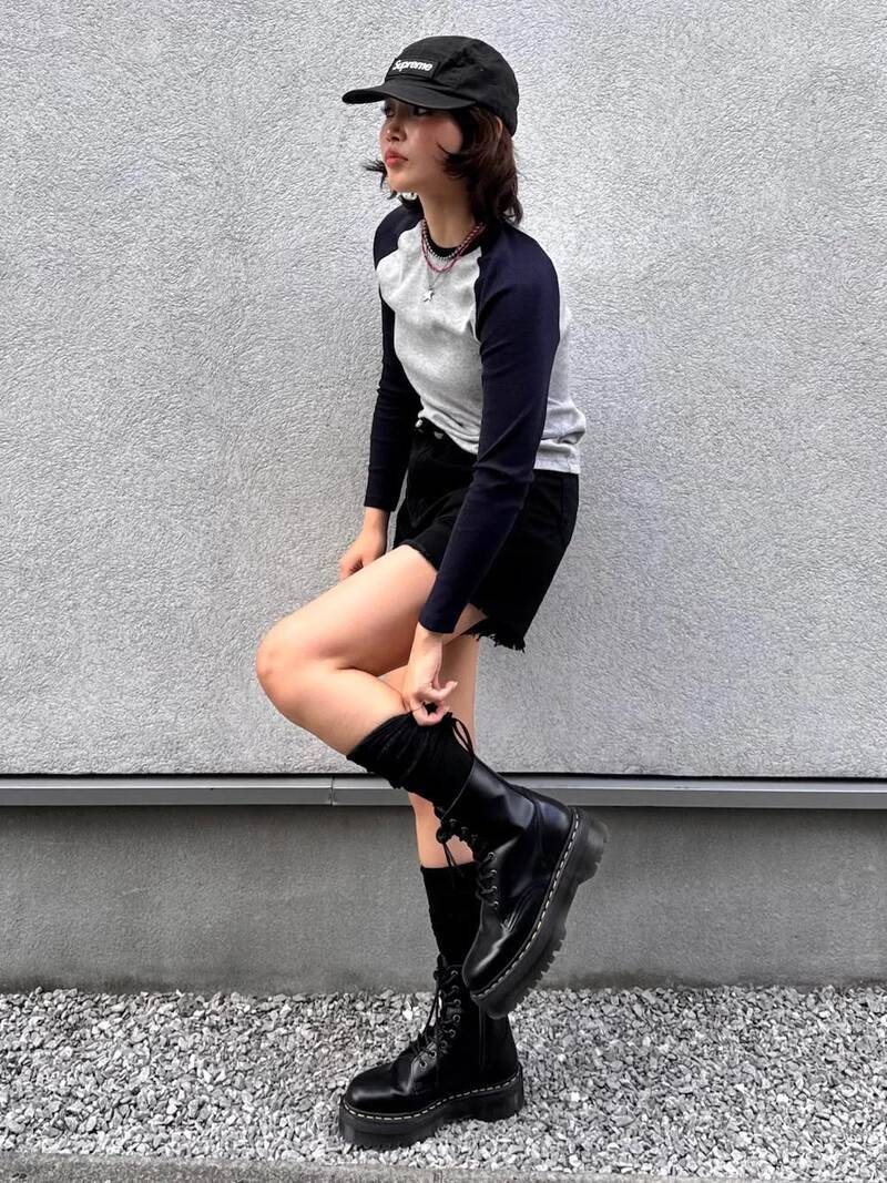 Giày Martens