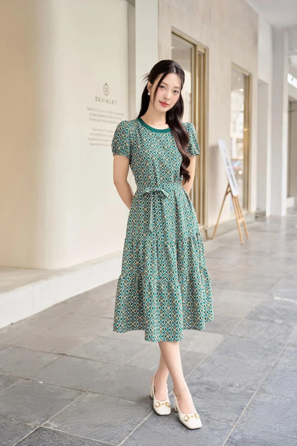 Mẫu đầm dài qua gối cho tuổi trung niên