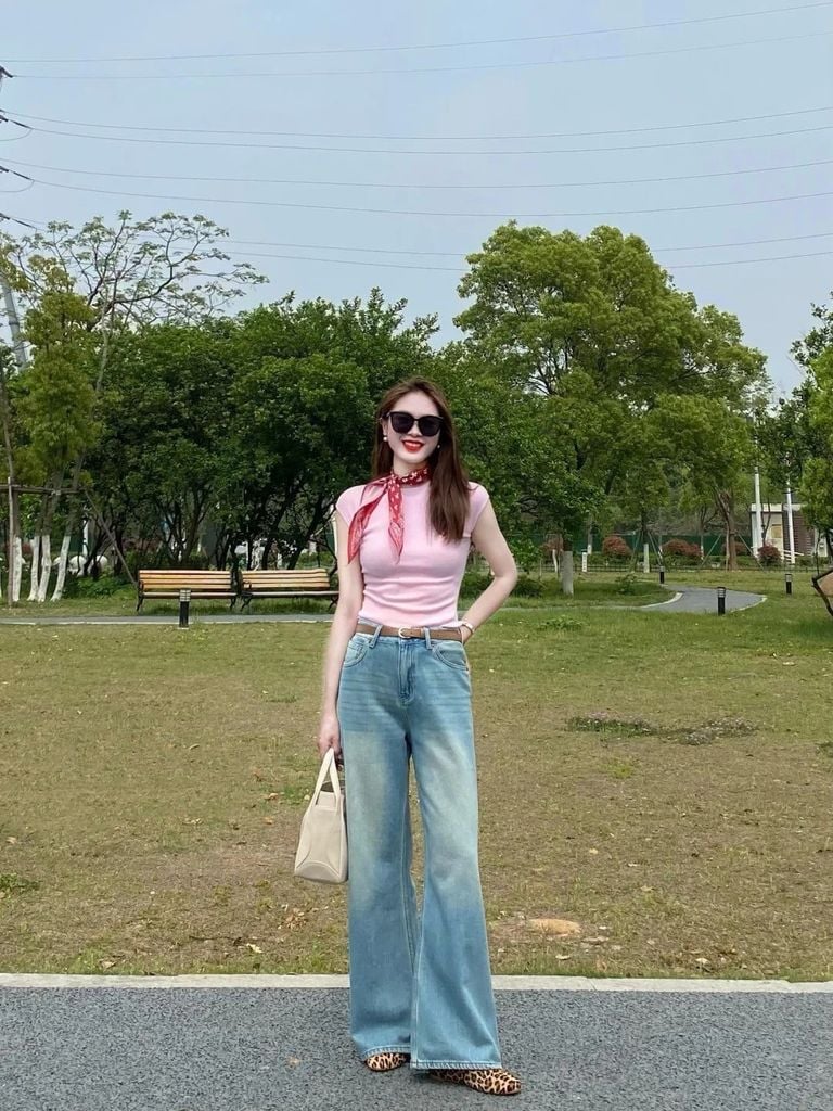 Màu hồng phấn kết hợp với màu gì